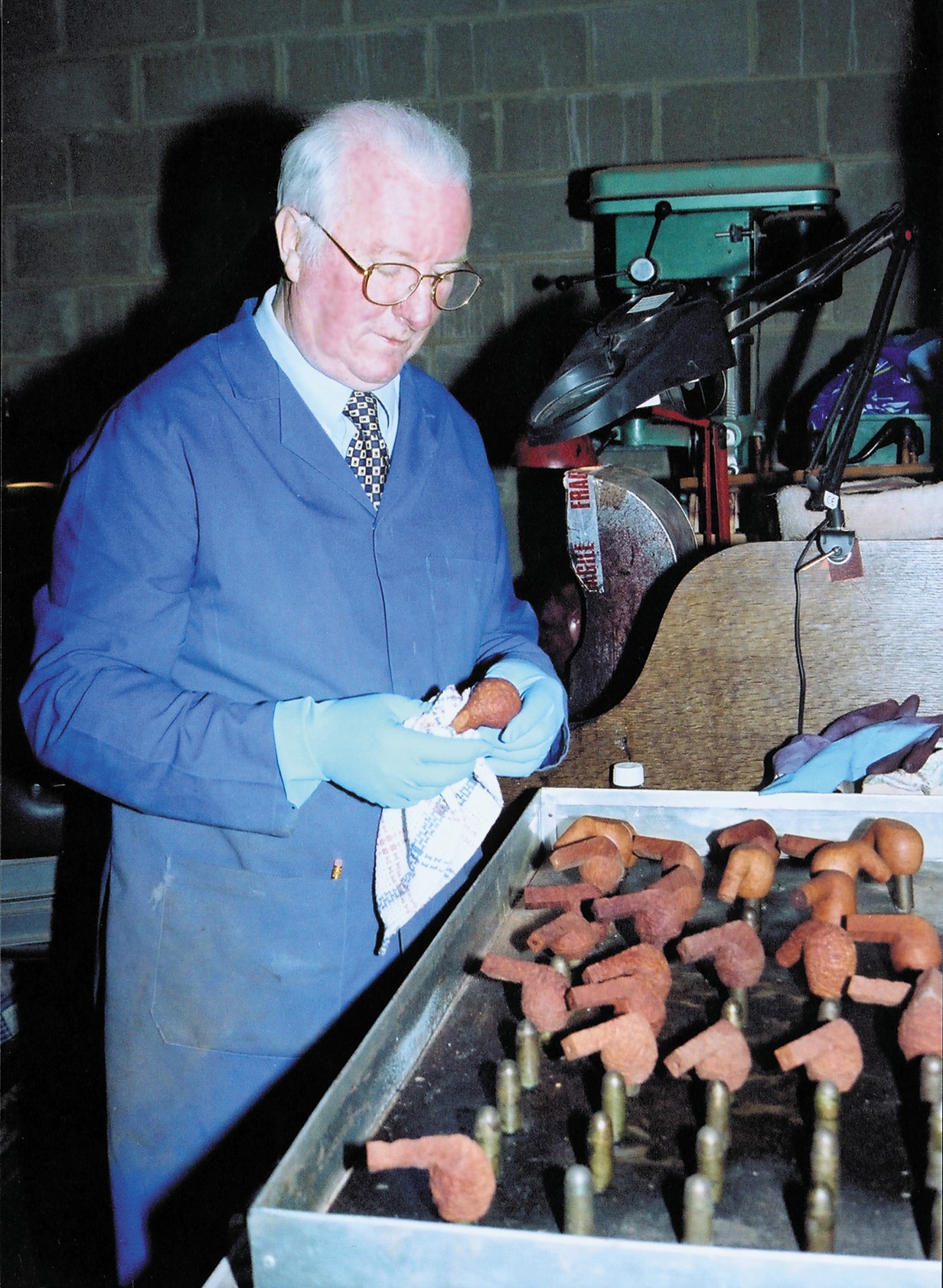 Ashton pipes oil curing