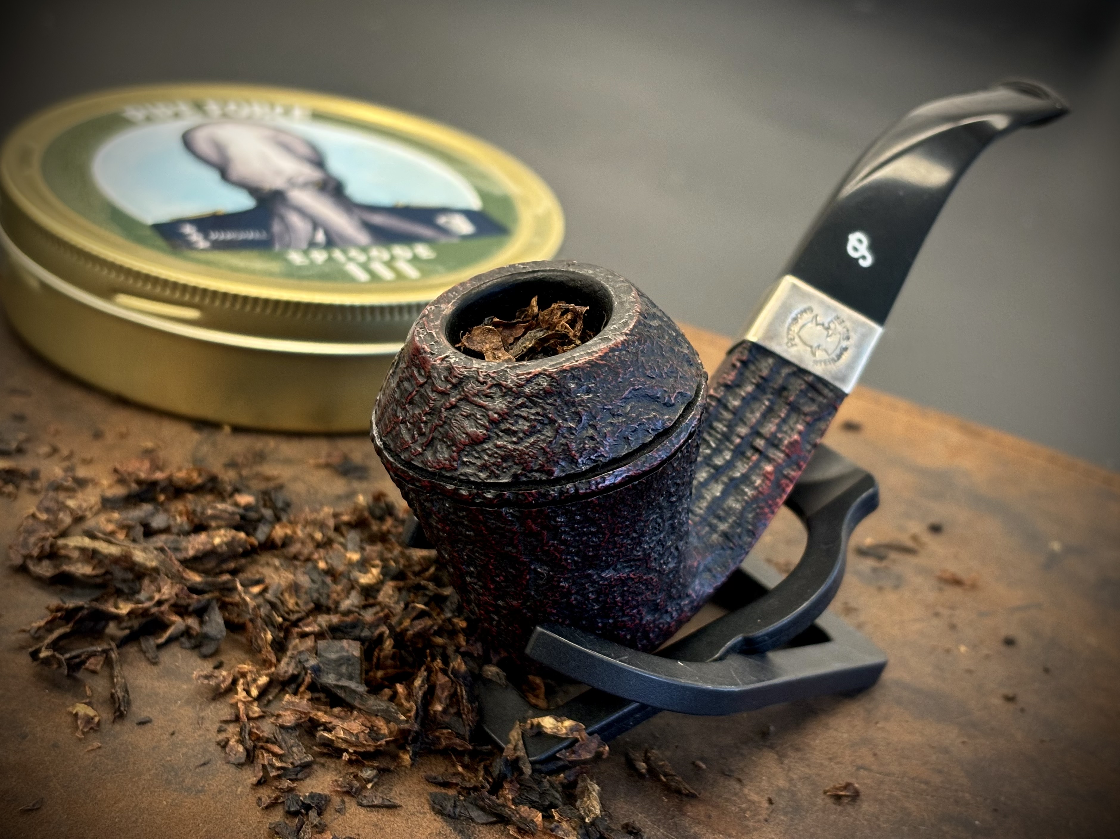 Pipe Force Episode III in Peterson Sherlock Holmes Hansom tobacco pipe